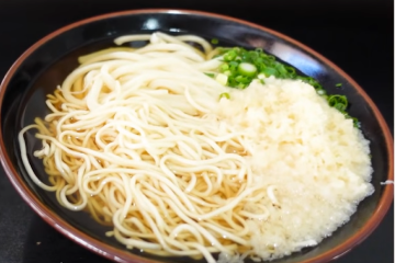 【うどんめぐり】讃岐うどんと蕎麦の絶妙コラボ!自宅で楽しむ「松下製麺所」風"ちゃんぽん"【お店の味をおうちで楽しんでみた】